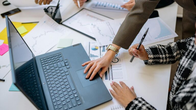 MEG Compta : la solution de gestion tout-en-un pour les entreprises